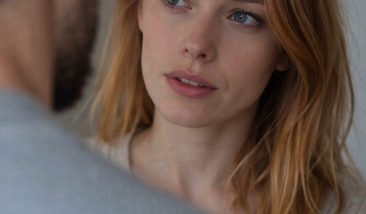 — Раз ты всю свою премию отдал маме, значит, в отпуск я поеду одна, без тебя, дорогой! Я не собираюсь оплачивать твой отдых.