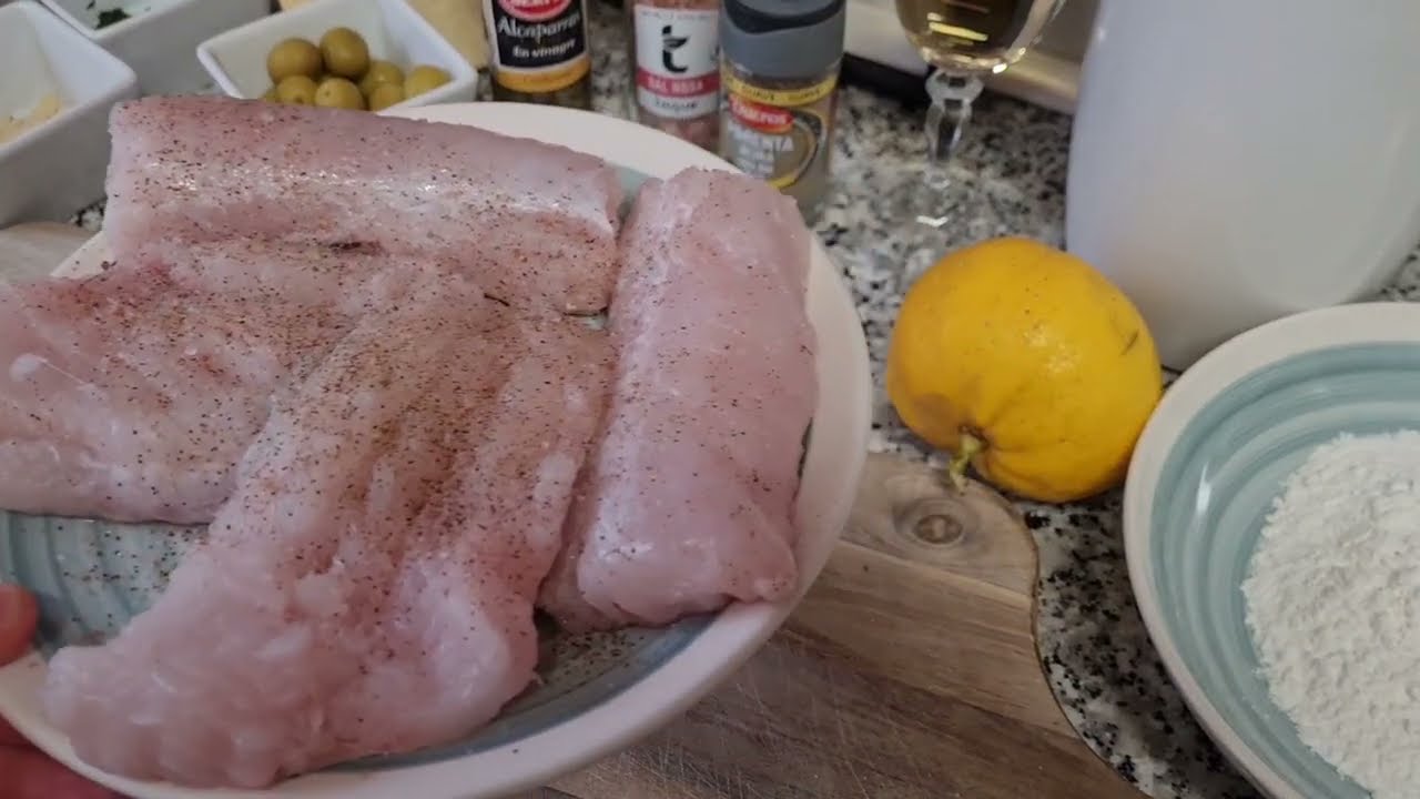 Експерти розповіли, як посмажити хека, щоб кісточки повністю розчинилися