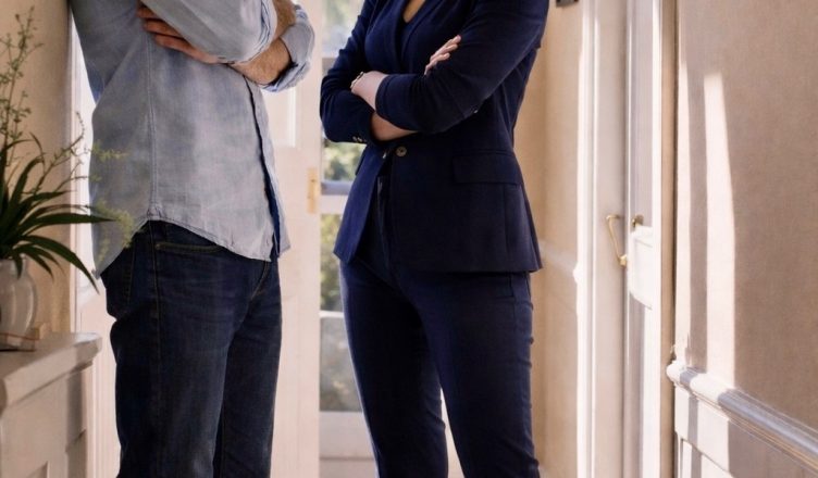 — Да, квартира моя. Нет, прописаться тебе здесь не получится. И твоей маме — тоже.