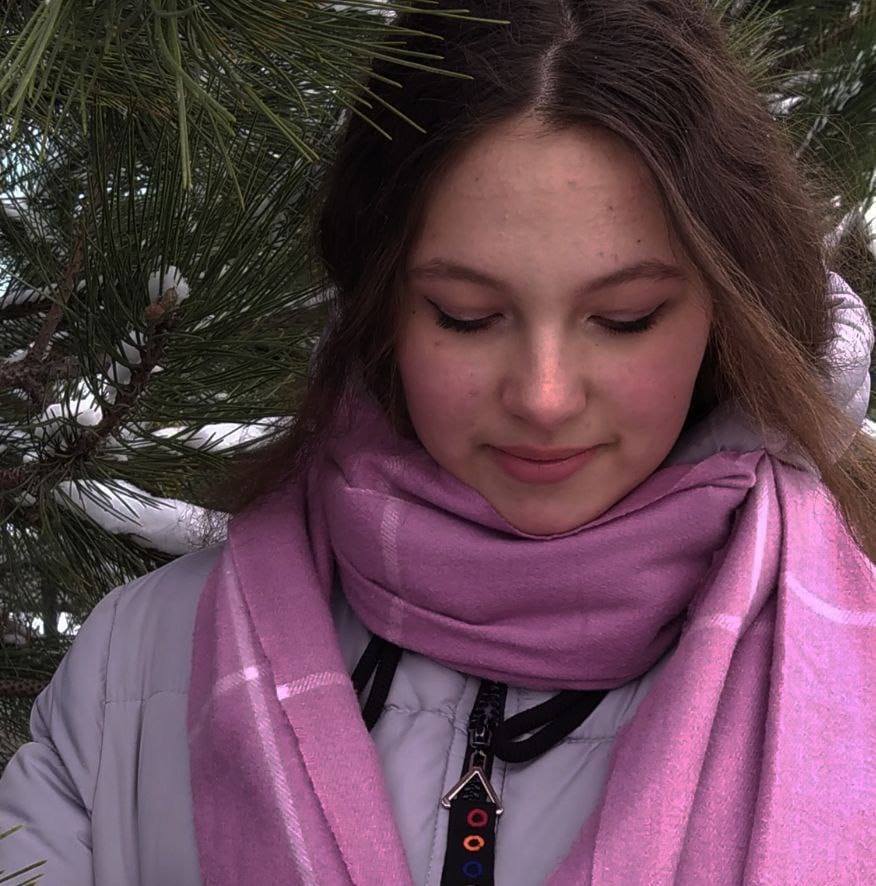 Поїхали зустрічати світанок: що відомо про випускниць, яких убив п'яний водій-поліцейський
