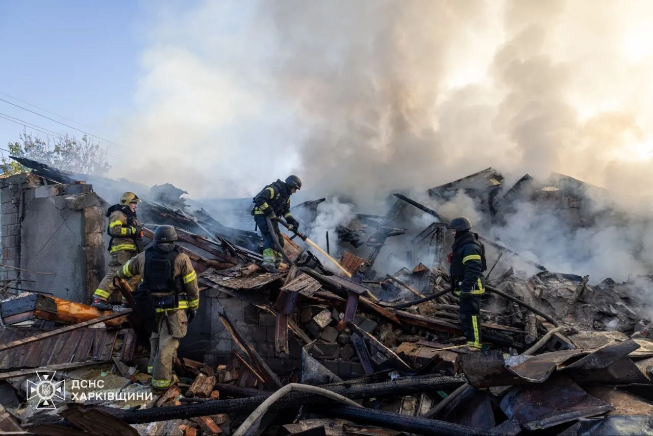 Окупанти атакували Харків та передмістя: є загибла та постраждалі. Фото